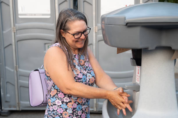 Portable Toilet Options We Offer in Akwesasne, NY